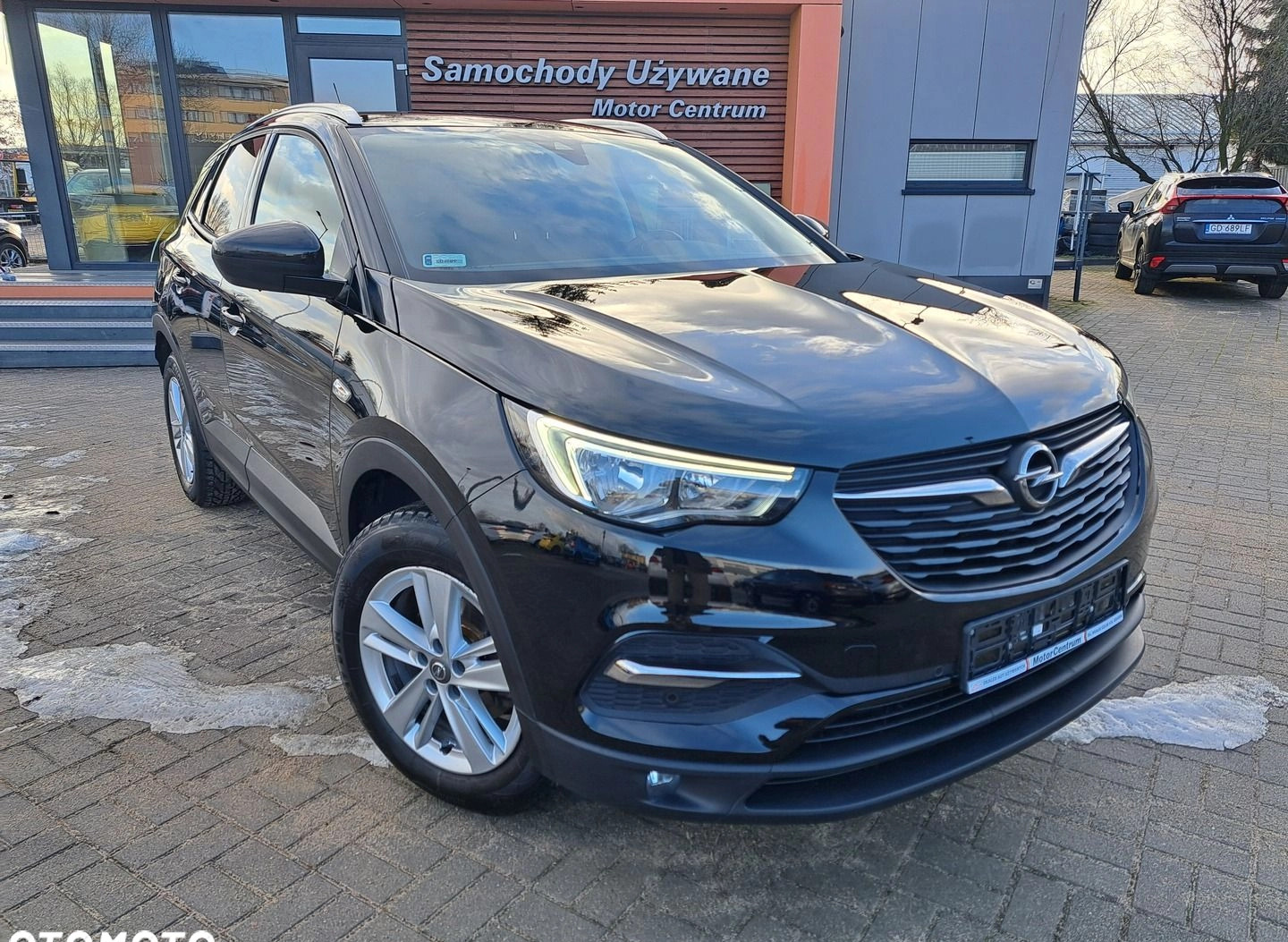 Opel Grandland X cena 62900 przebieg: 106818, rok produkcji 2017 z Kościerzyna małe 191